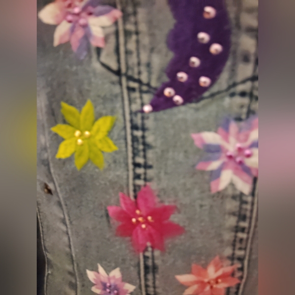 DG2 by Diane Gilman Blue Denim Vest - Picture 2 of 6
